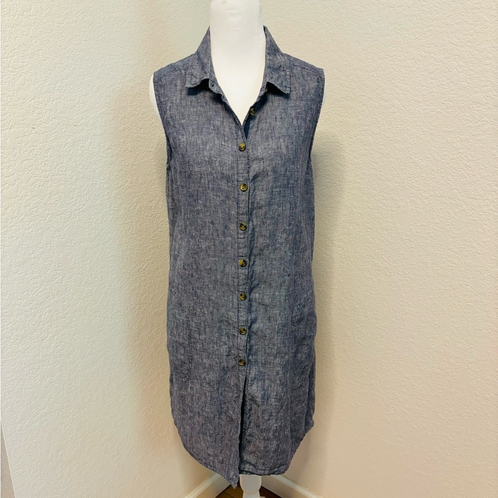 Tahari Sleeveless Blue Linen Button-Down Dress